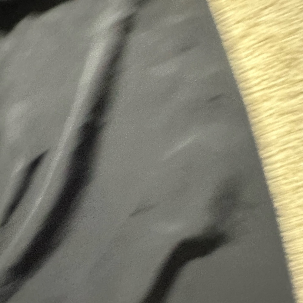 Hollister Black Camisole Top - Picture 7 of 7